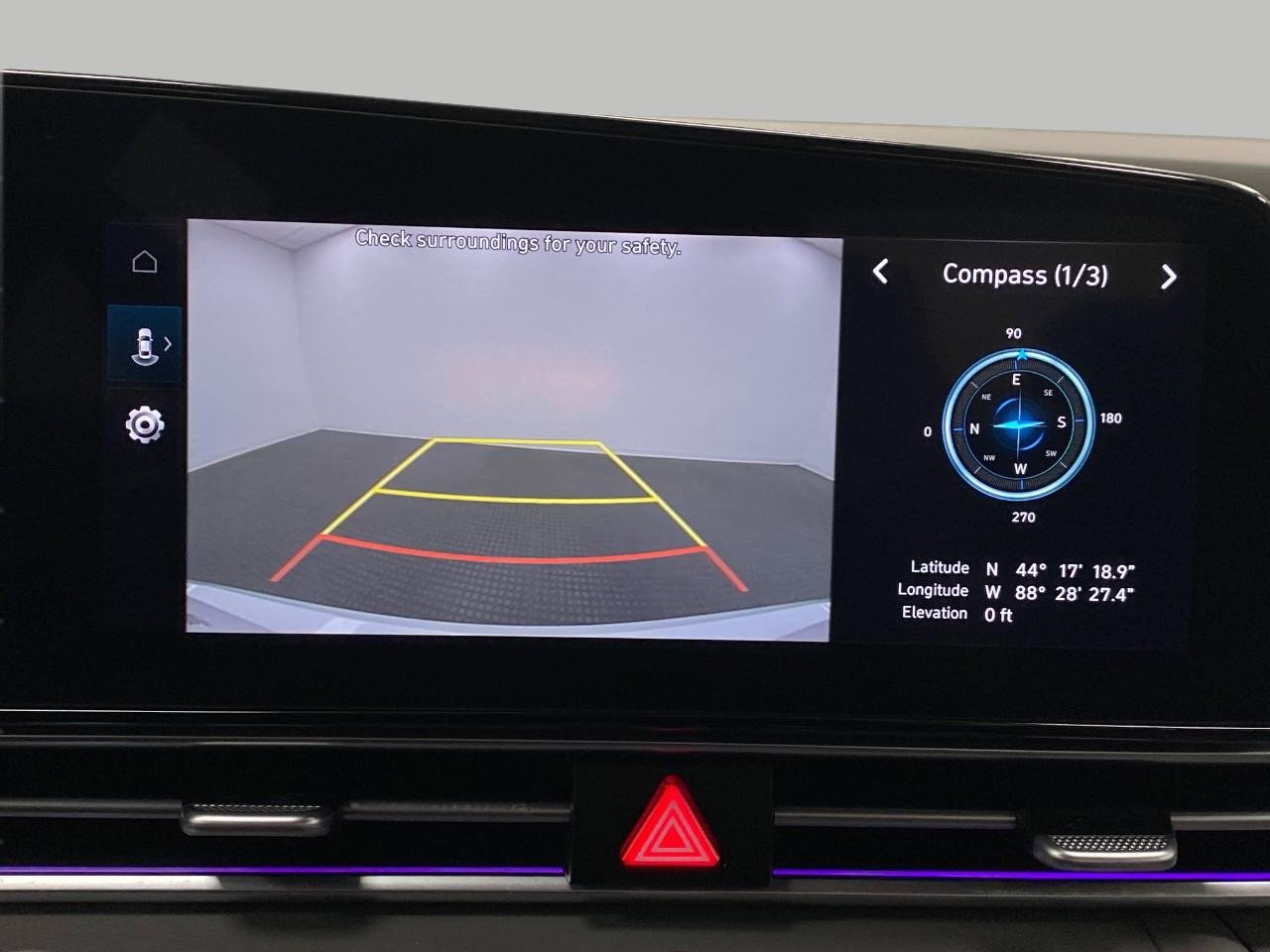 Certified 2024 Hyundai Elantra SEL w/ Convenience Package image 23