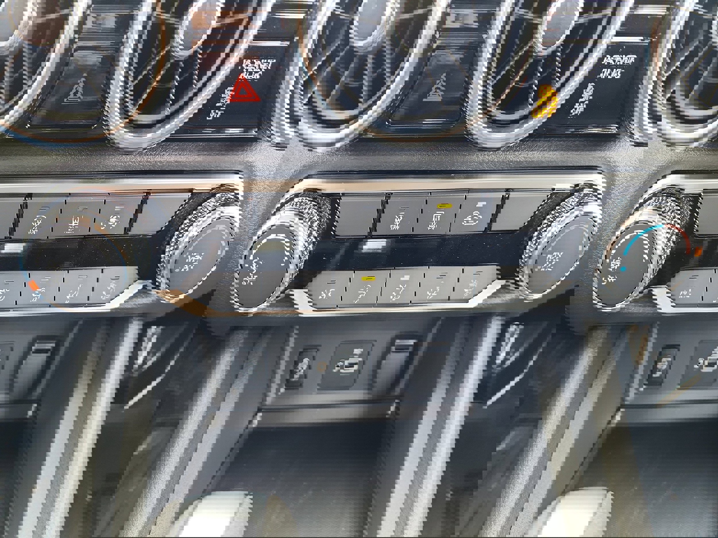 New 2025 Nissan Sentra S image 14