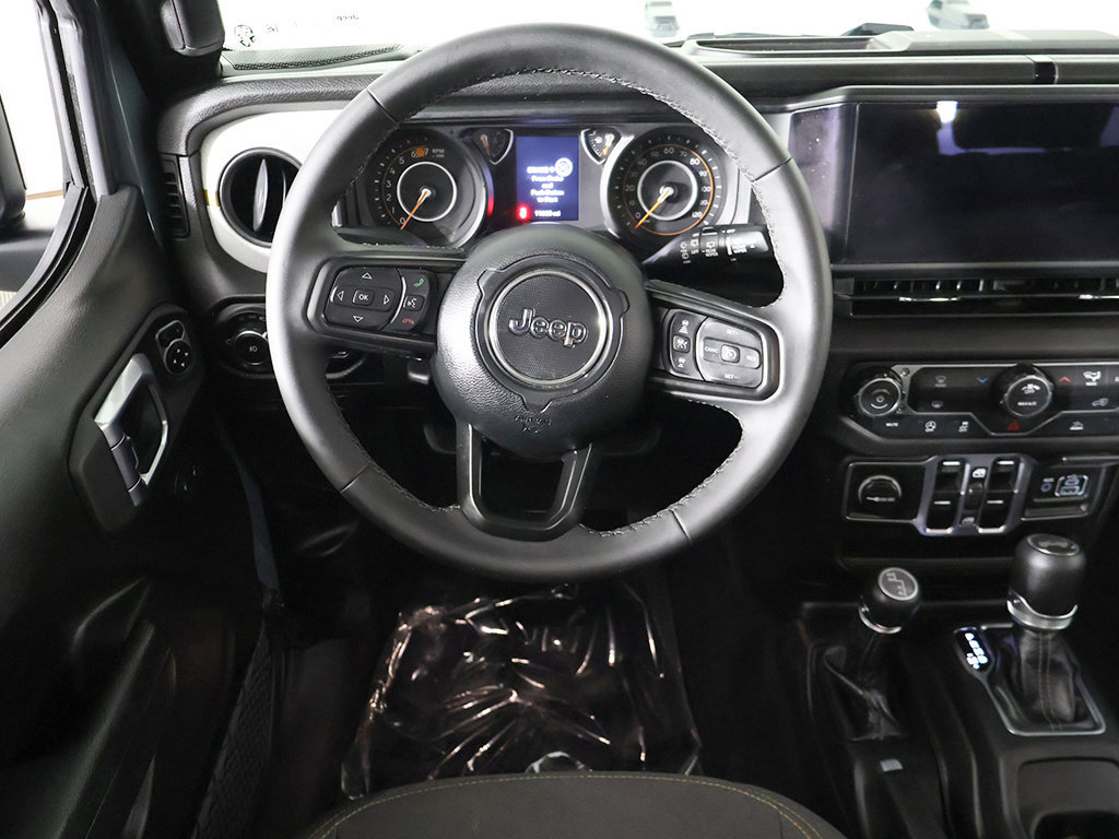 Used 2026 Jeep Wrangler Unlimited Sport AWD/4WD image 32