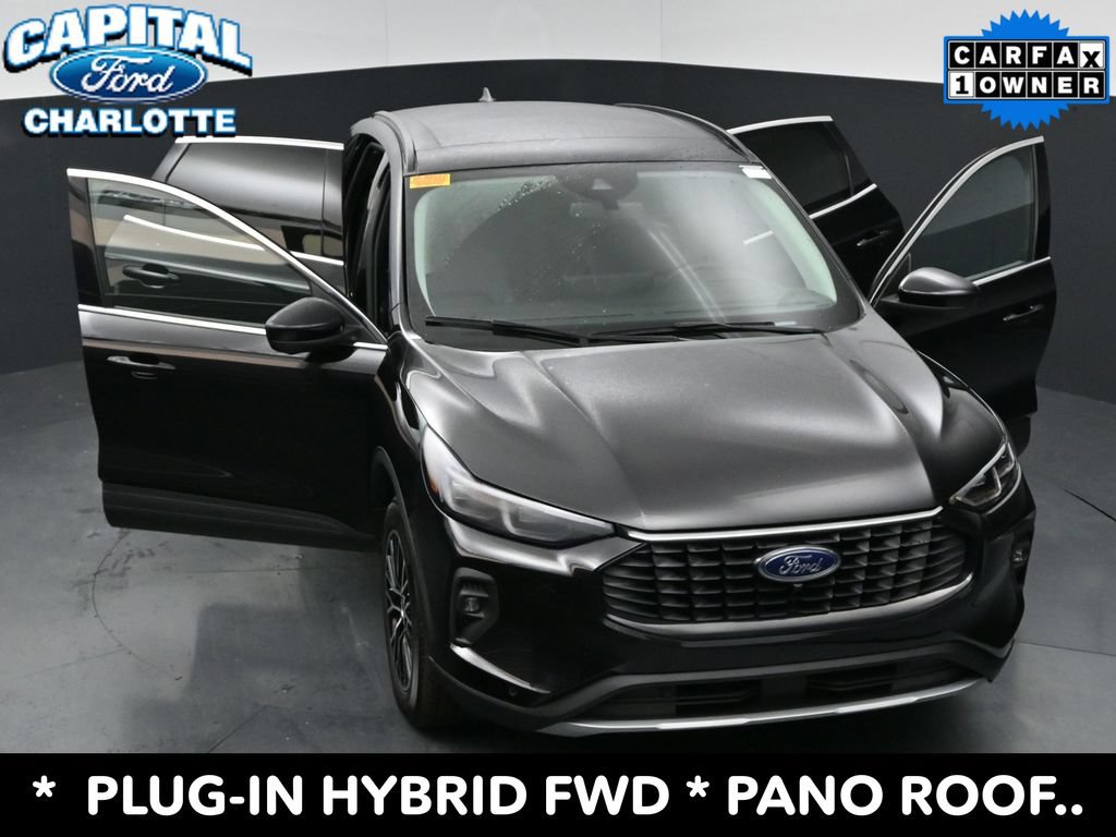 Used 2026 Ford Escape SE w/ PHEV Premium Package FWD image 33