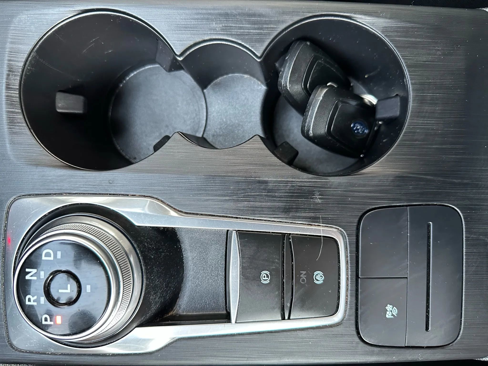 Used 2021 Ford Escape SE w/ Cold Weather Package image 22