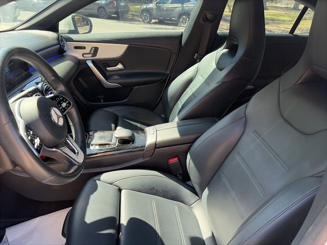 Used 2020 Mercedes-Benz CLA 250 image 7