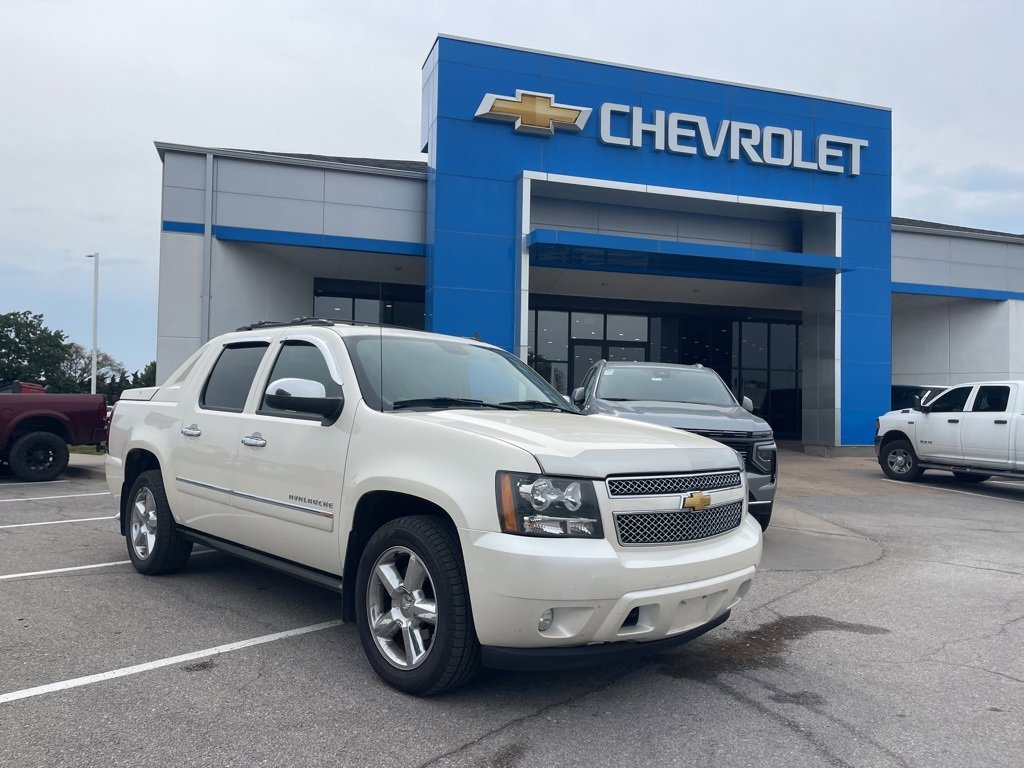 Used 2013 Chevrolet Avalanche LTZ