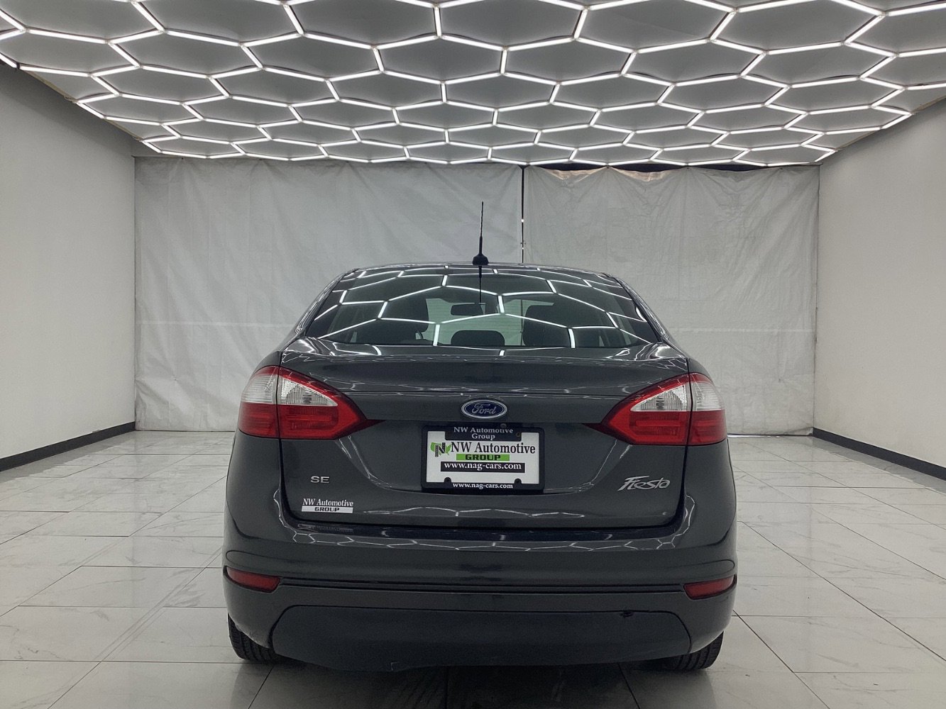 Used 2019 Ford Fiesta SE image 10