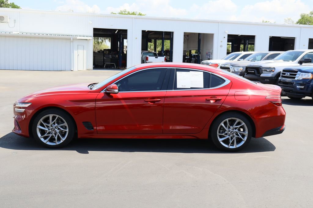 Used 2022 Genesis G70 2.0T image 5