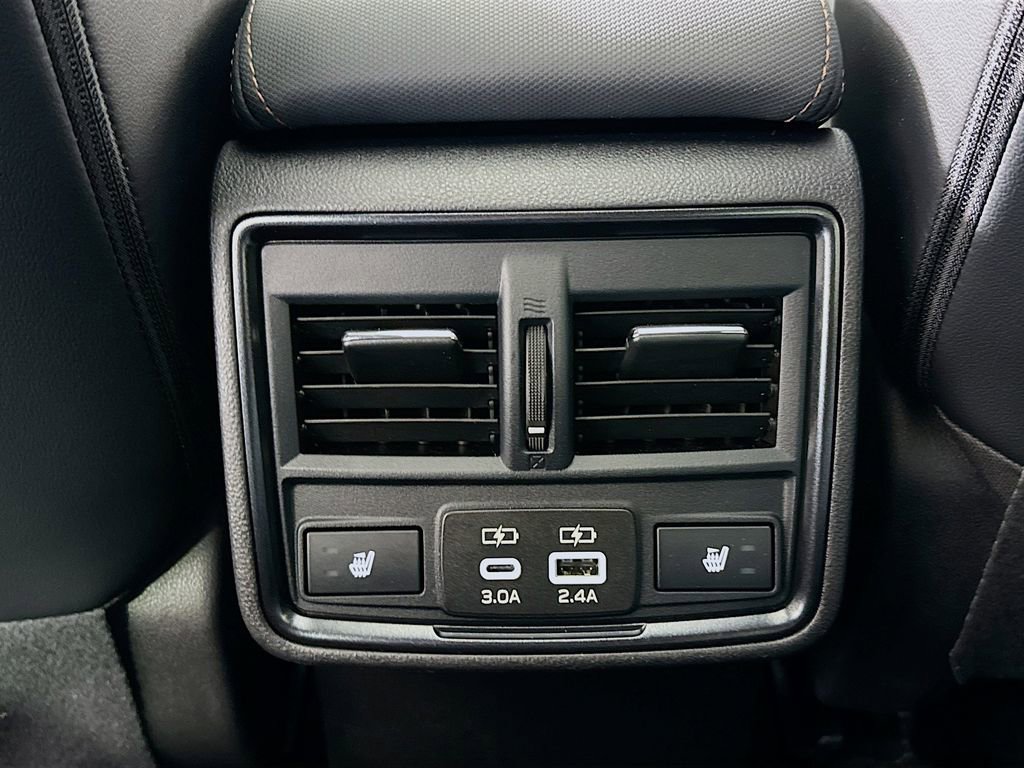 Used 2026 Subaru Forester Touring AWD/4WD image 27