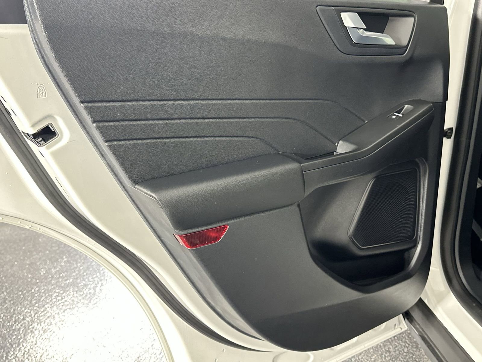 Used 2022 Ford Escape SEL image 34