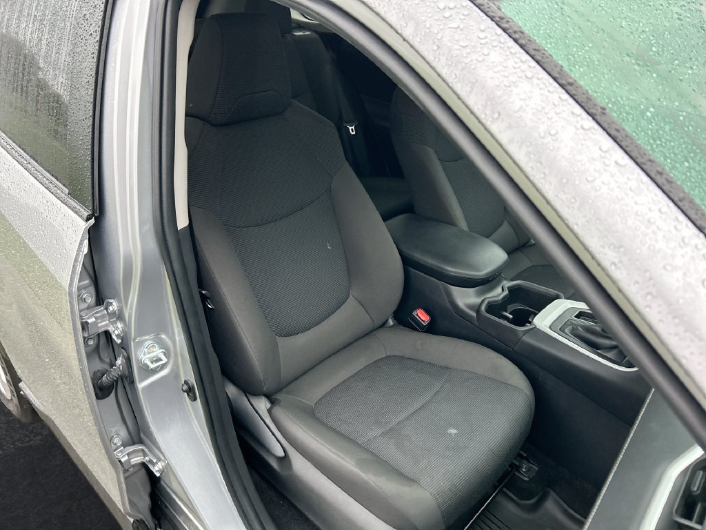Certified 2024 Toyota RAV4 LE FWD image 30