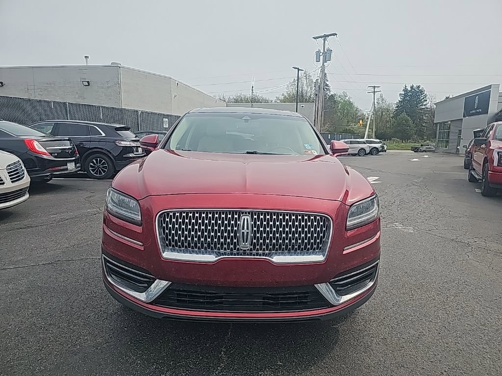 Used 2019 Lincoln Nautilus Select video 2