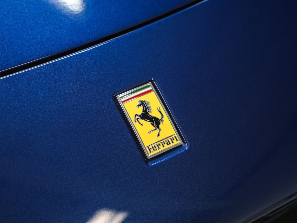 Certified 2025 Ferrari Roma Spider RWD image 6