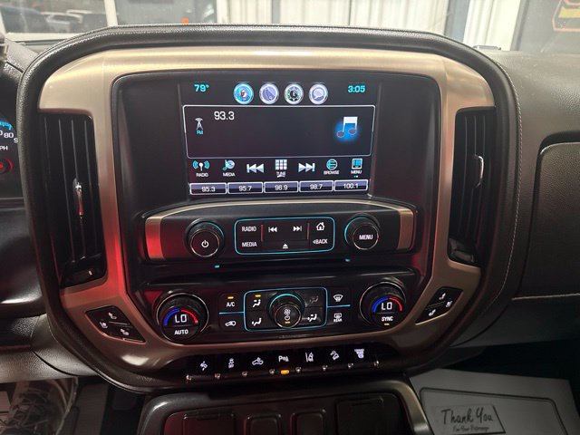Used 2017 GMC Sierra 3500 Denali w/ Duramax Plus Package AWD/4WD image 9