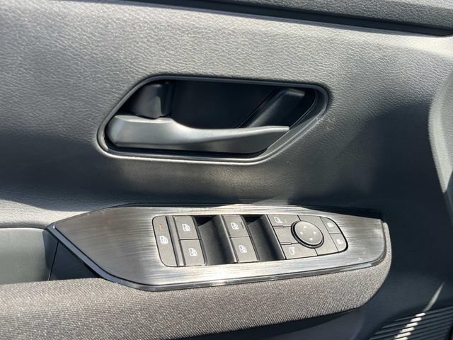 New 2026 Nissan Kicks S FWD image 20