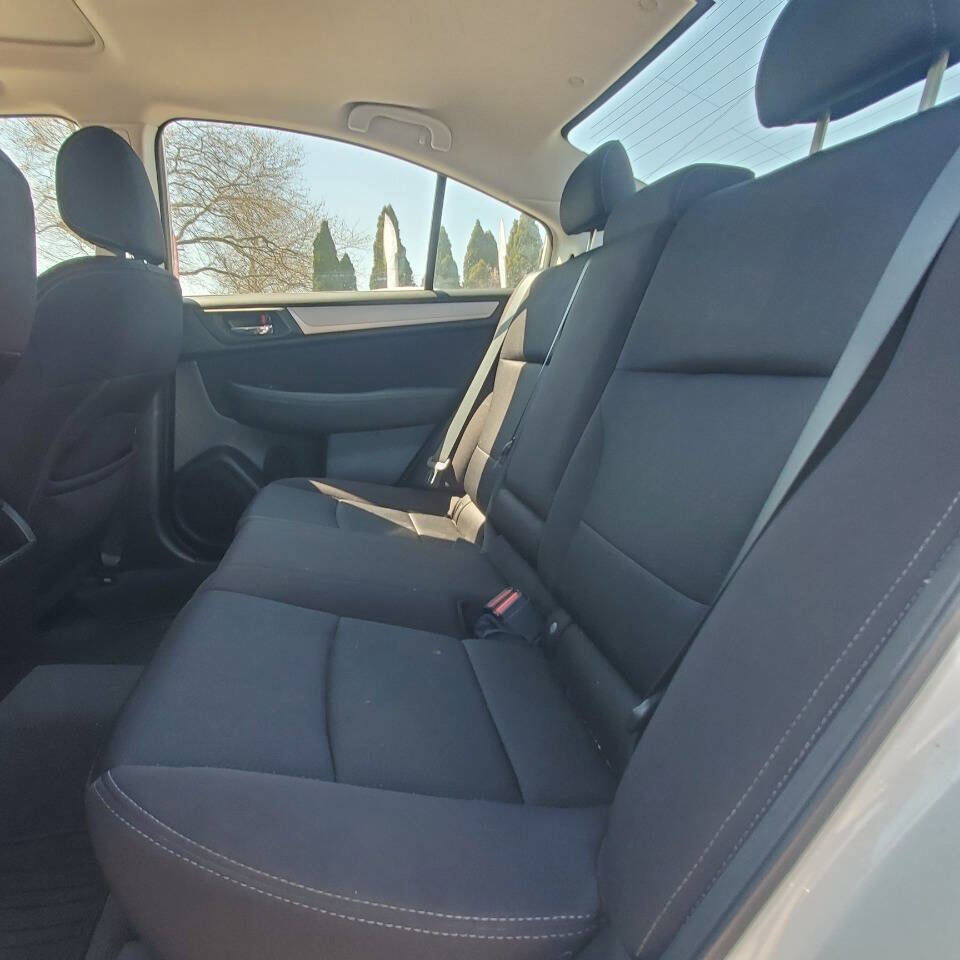 Used 2015 Subaru Legacy 2.5i Premium w/ Moonroof Package image 12