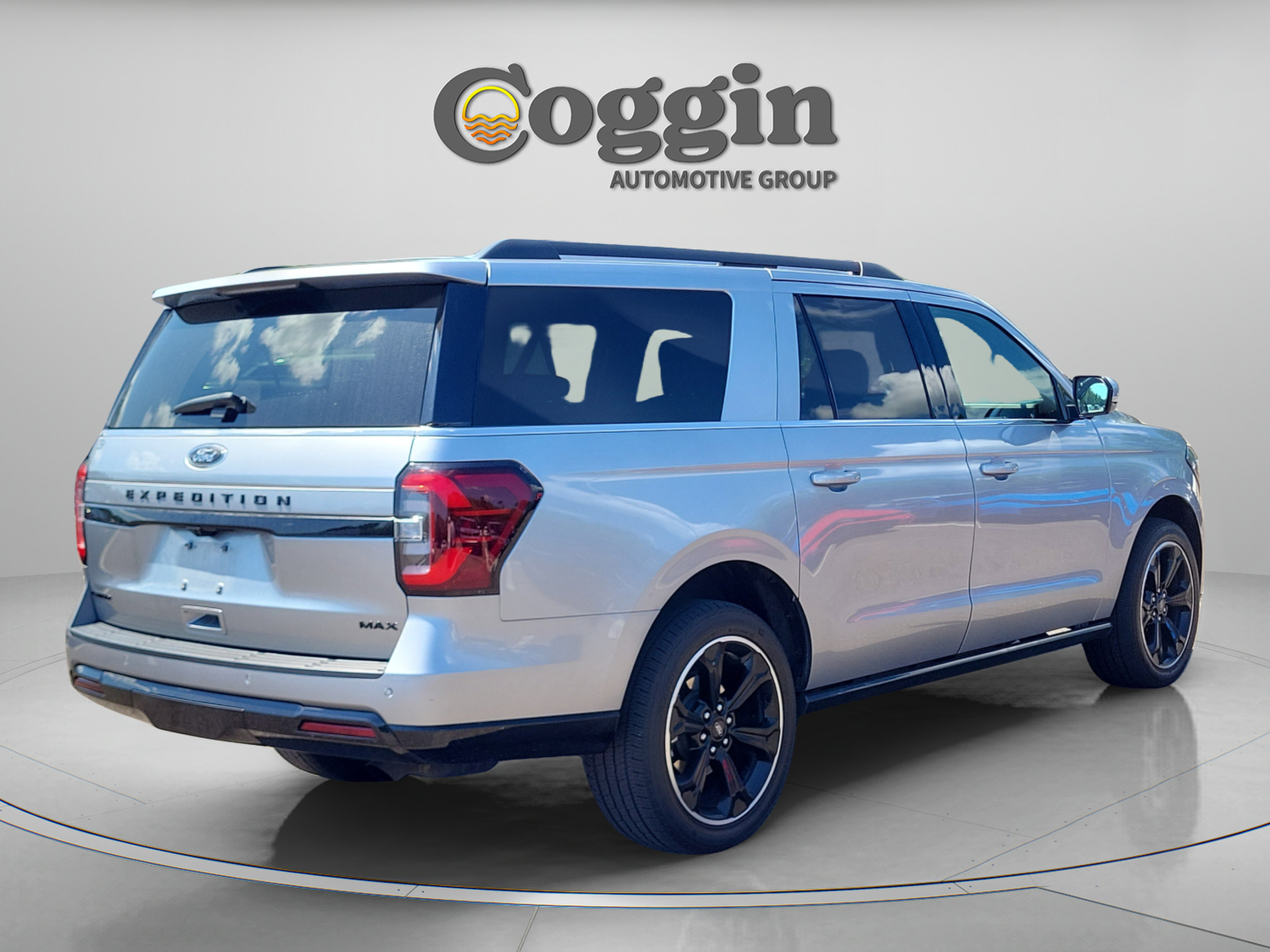 Used 2024 Ford Expedition Max Limited RWD image 5