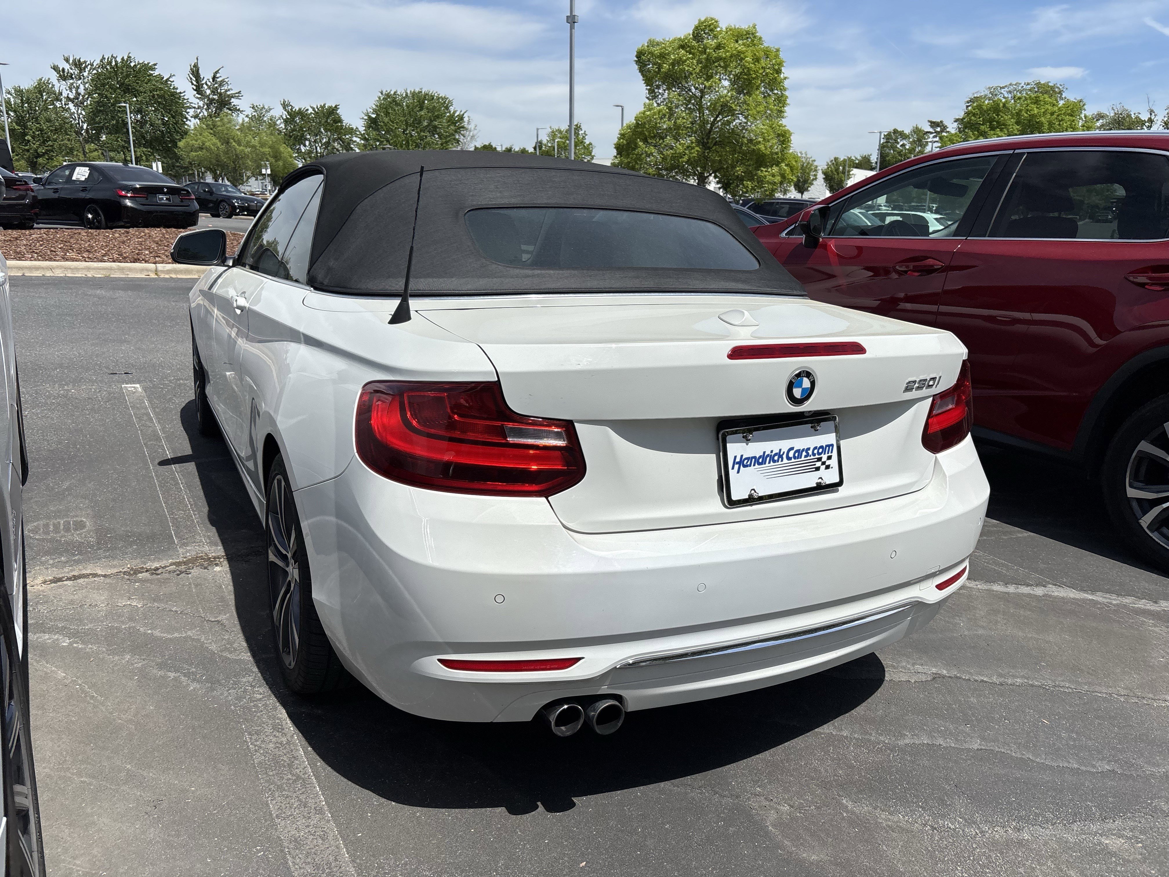 Used 2017 BMW 230i Convertible image 19