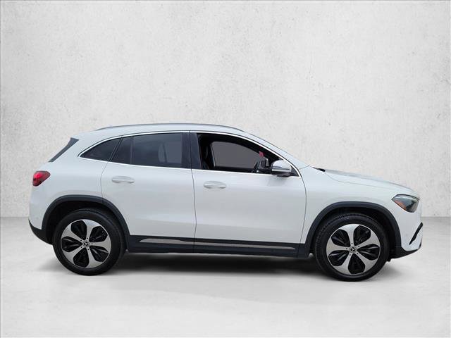 Used 2025 Mercedes-Benz GLA 250 image 4