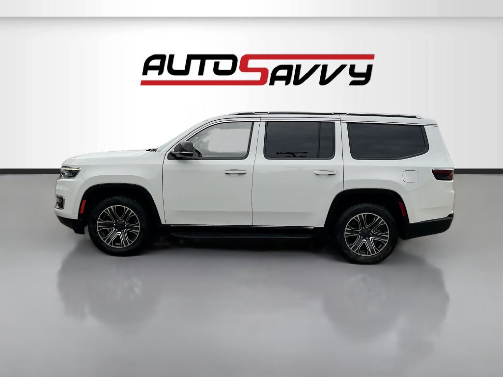 Used 2023 Jeep Wagoneer 4WD w/ Premium Group I image 4