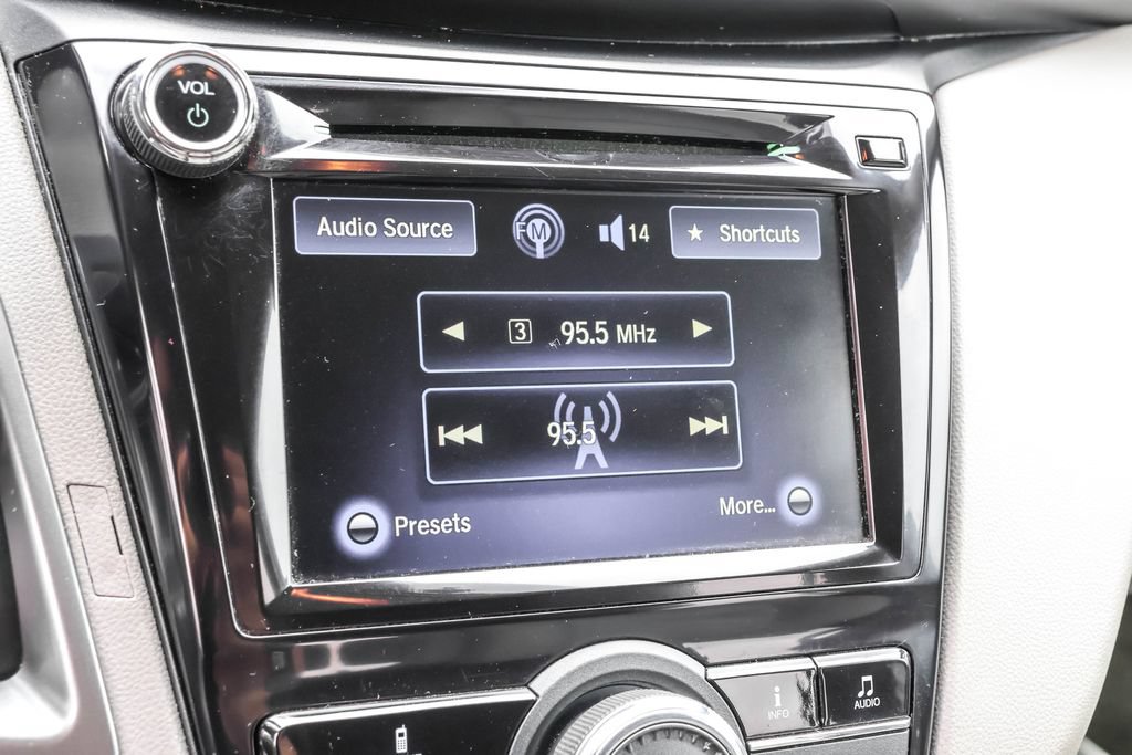 Used 2016 Honda Odyssey EX-L image 22