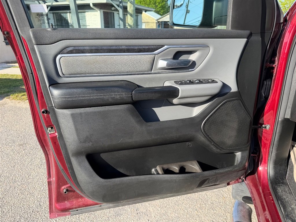 Used 2019 RAM 1500 Big Horn AWD/4WD image 12