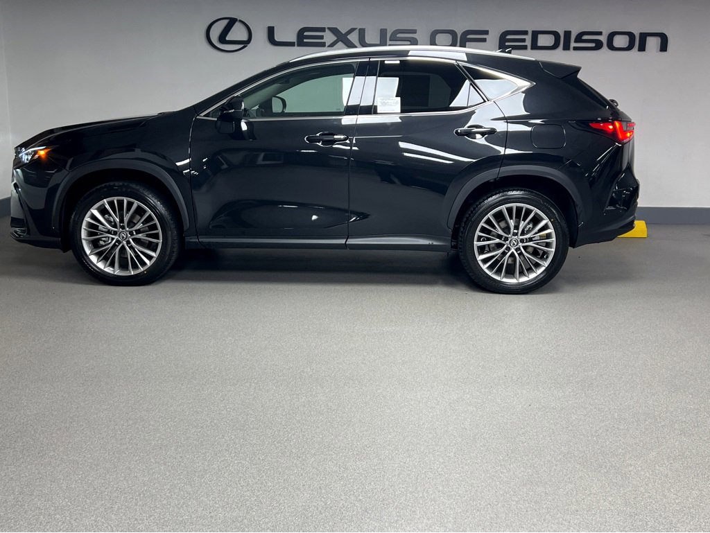 New 2026 Lexus NX 350h AWD w/ Premium Package image 4