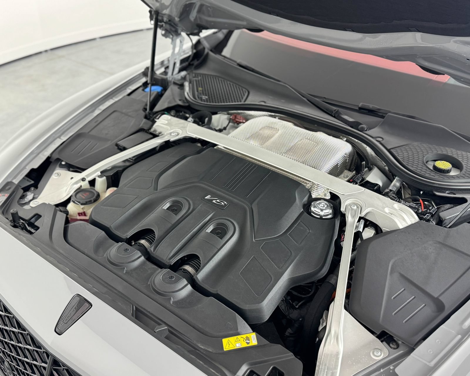 New 2025 Bentley Flying Spur Plug-In Hybrid AWD/4WD image 53