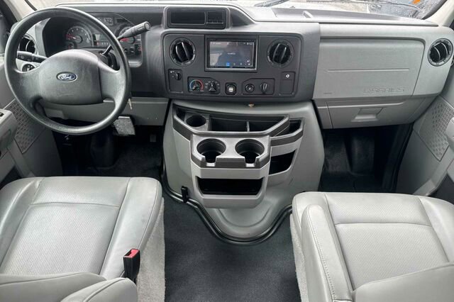 Used 2014 Ford E-150 and Econoline 150 w/ Power Group image 12