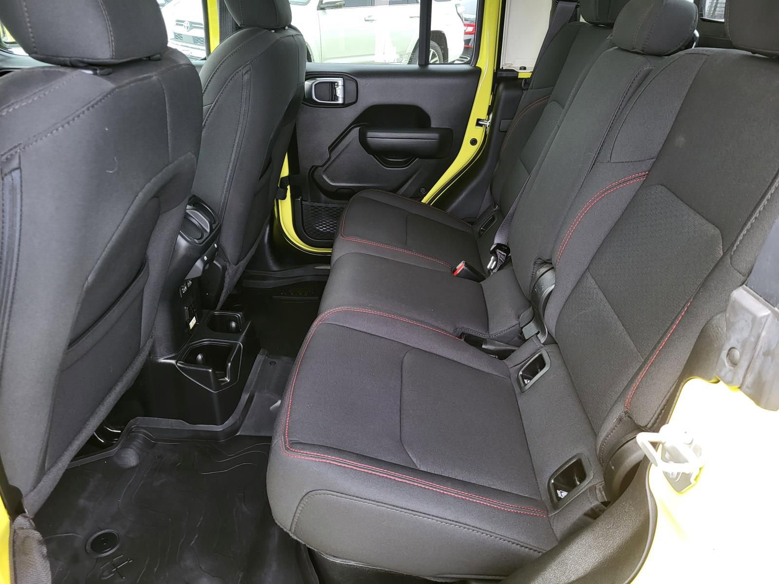 Used 2023 Jeep Gladiator Rubicon w/ LED Lighting Group image 11