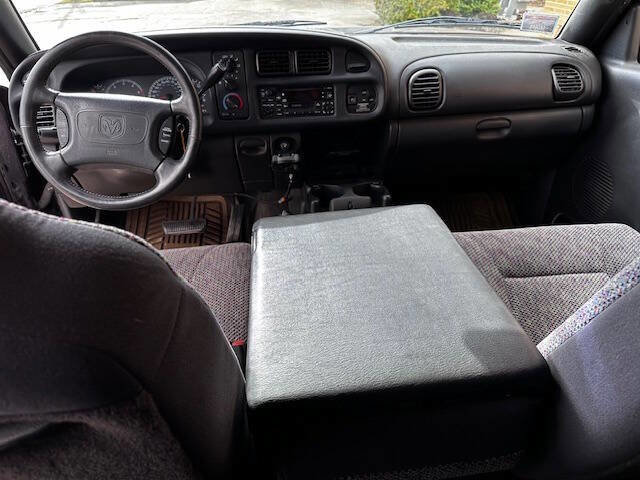 Used 1998 Dodge Ram 2500 Truck 4x4 Quad Cab image 17