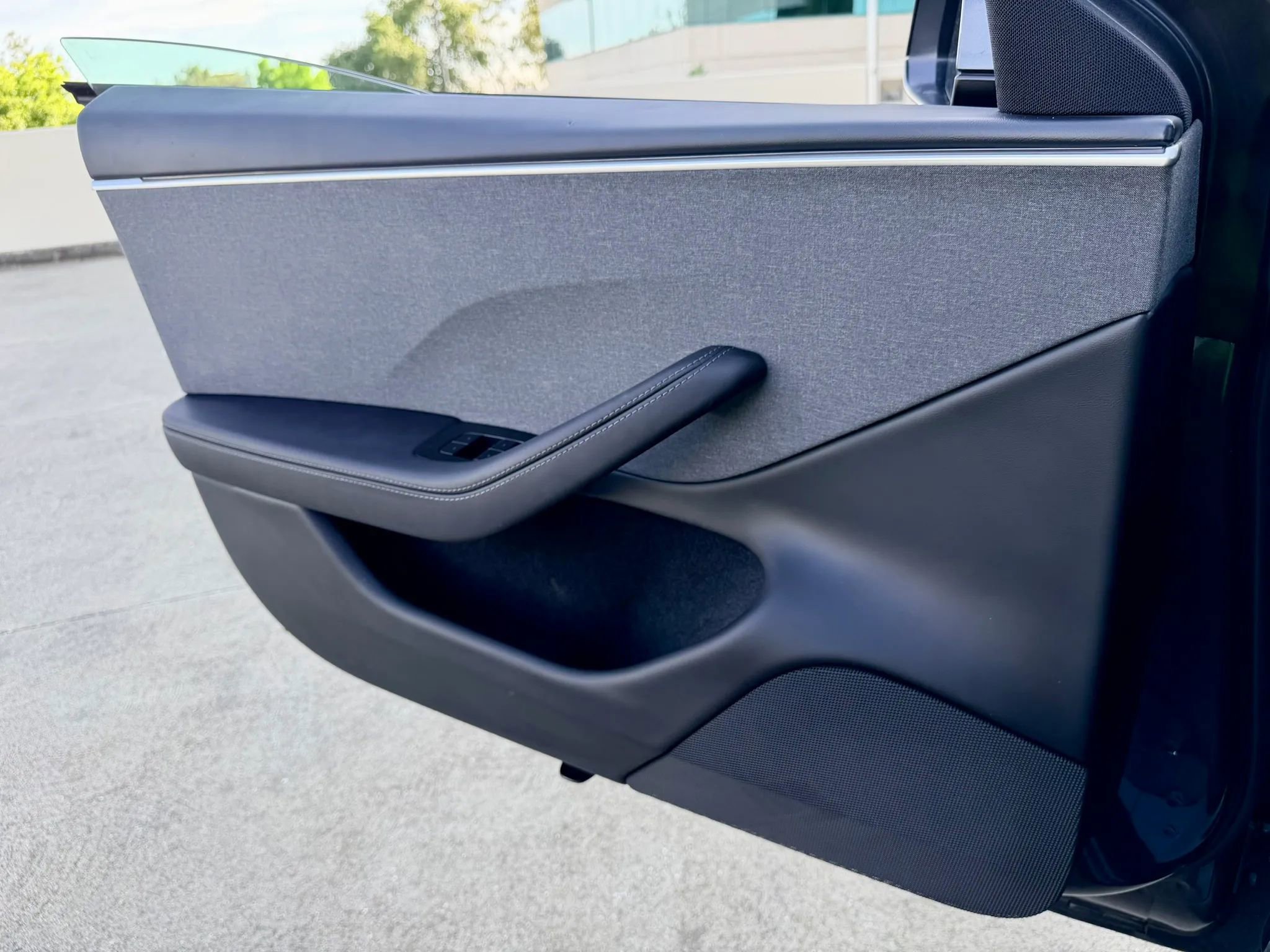 Used 2025 Tesla Model 3 Long Range RWD image 45