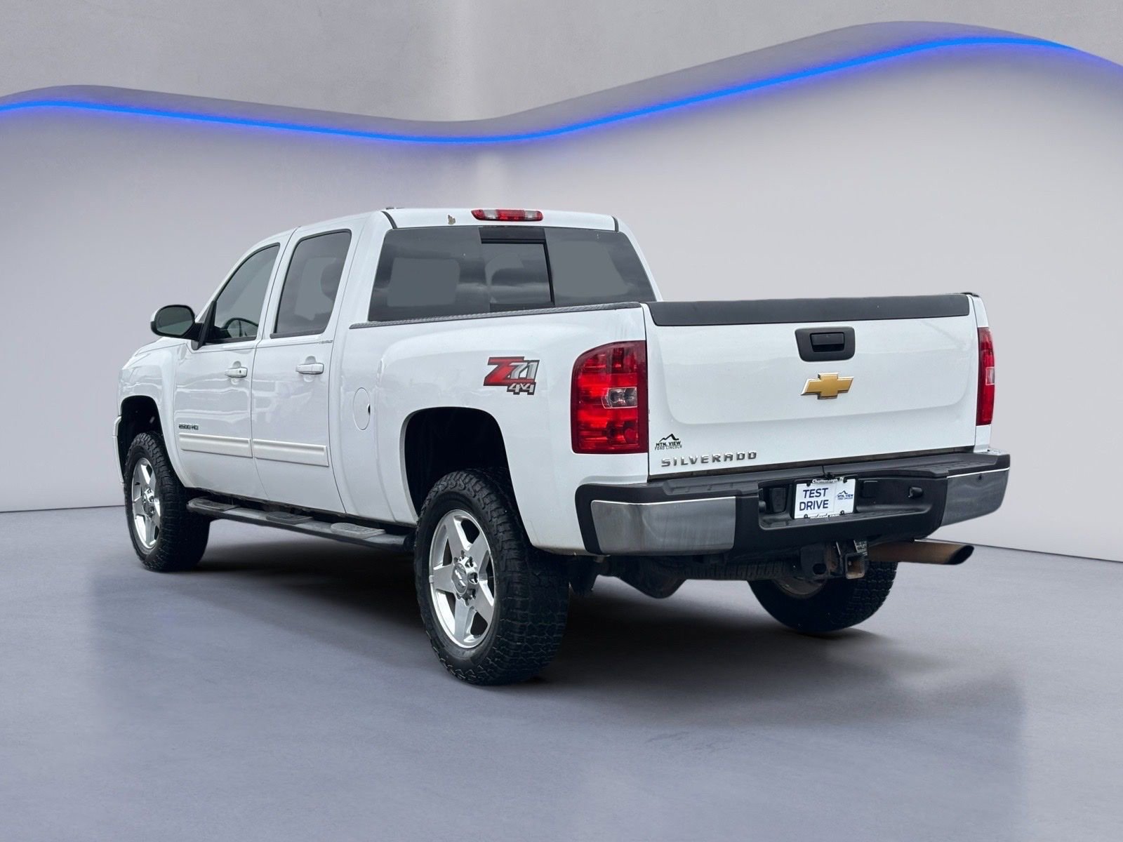 Used 2014 Chevrolet Silverado 2500 LTZ w/ Z71 Appearance Package image 12