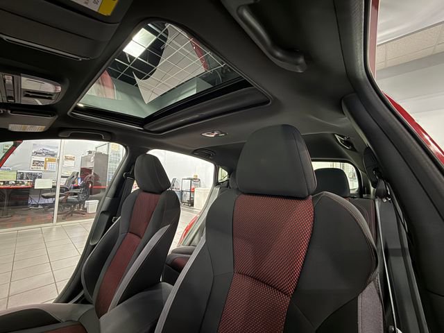 Used 2023 Subaru Impreza 2.0i Sport image 28