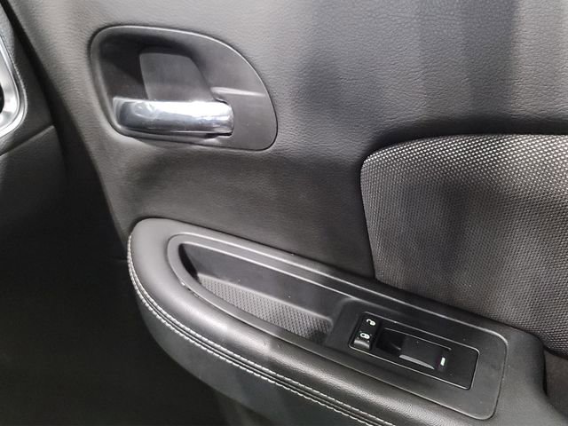 Used 2011 Dodge Avenger Mainstreet image 16