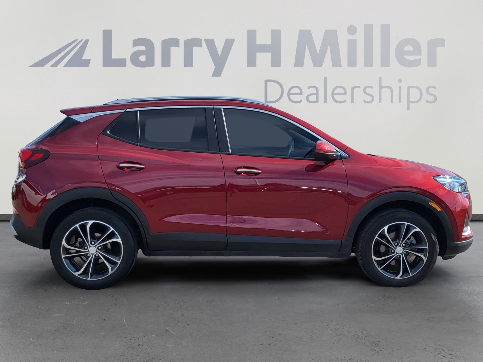 Used 2023 Buick Encore GX Select image 6