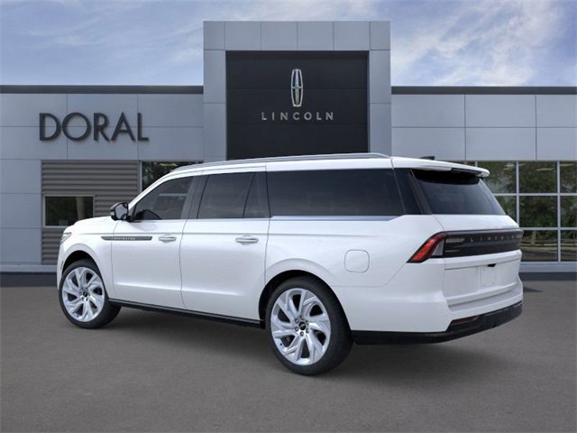 New 2025 Lincoln Navigator L Black Label image 4