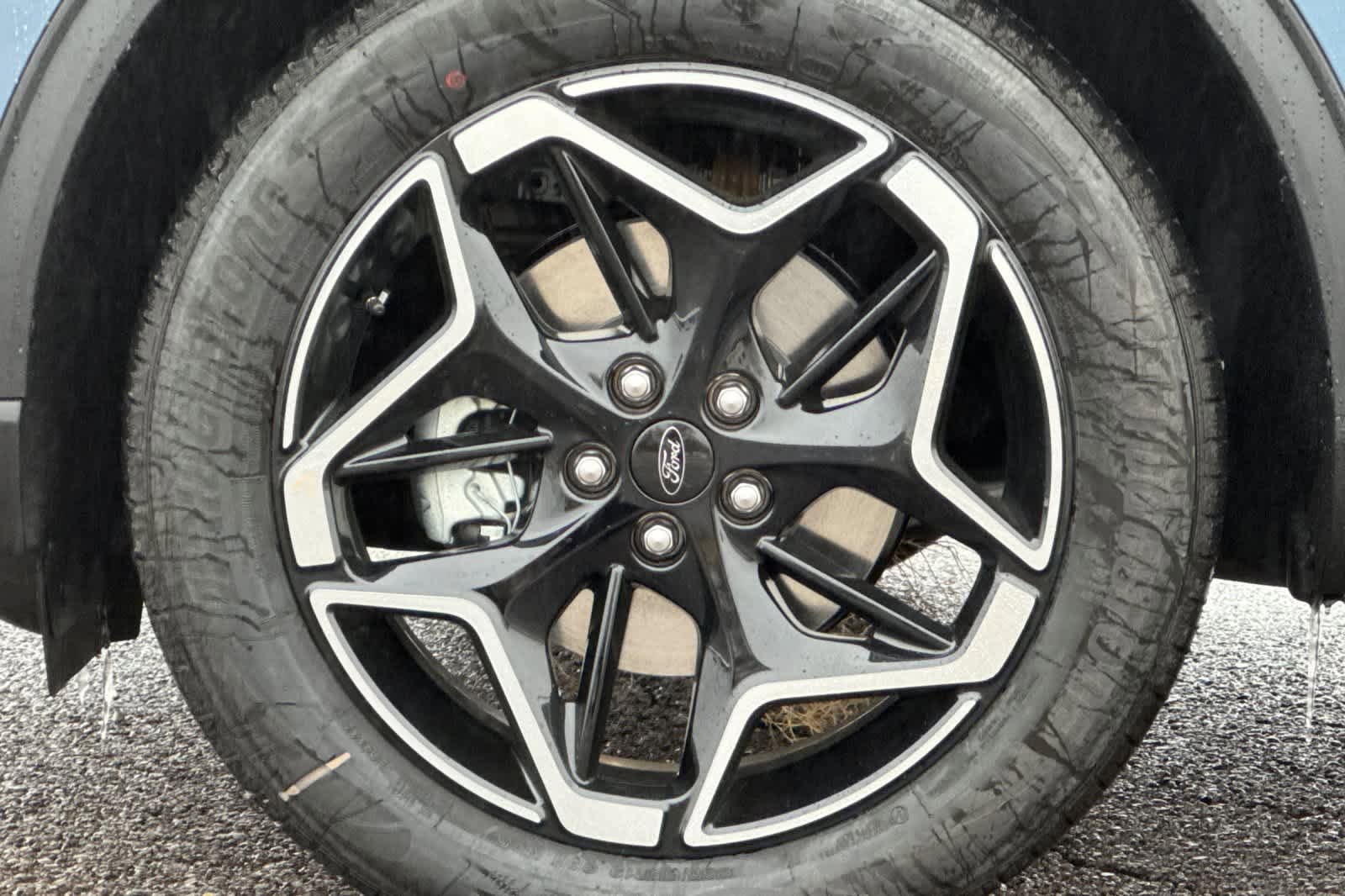 New 2026 Ford Escape Platinum w/ Premium Technology Package AWD/4WD image 34