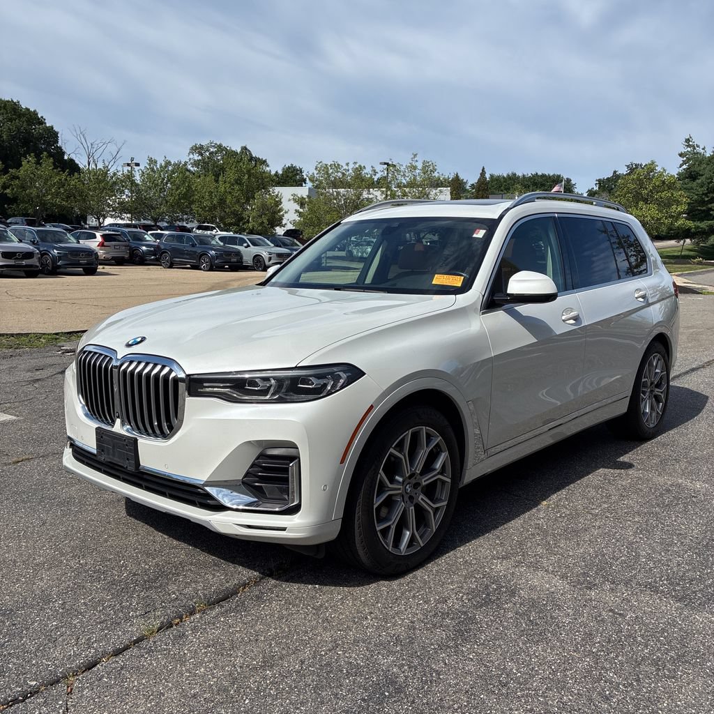 Used 2021 BMW X7 xDrive40i w/ Premium Package AWD/4WD image 2