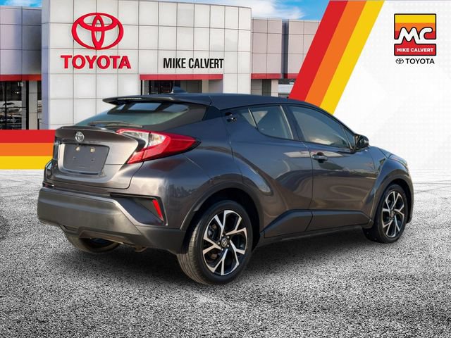 Used 2020 Toyota C-HR XLE FWD image 5