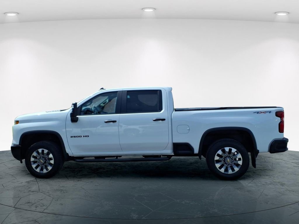 Used 2024 Chevrolet Silverado 2500 Custom w/ Custom Convenience Package image 6