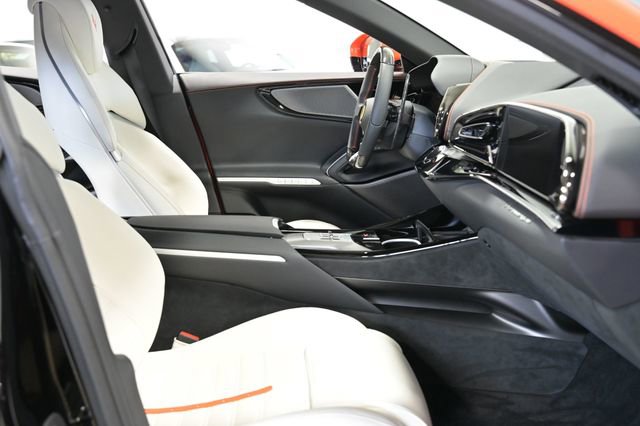 Used 2026 Ferrari Purosangue image 48