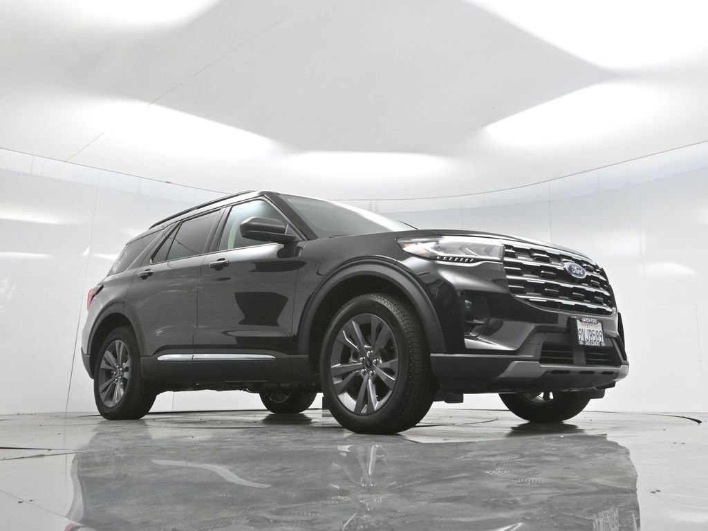 New 2025 Ford Explorer Active w/ Active Comfort Package image 68