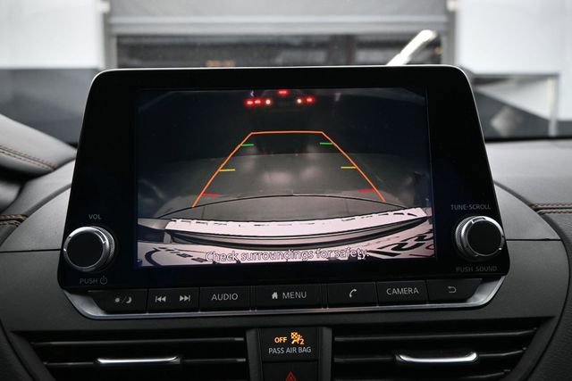 Used 2020 Nissan Altima 2.5 SR FWD image 13