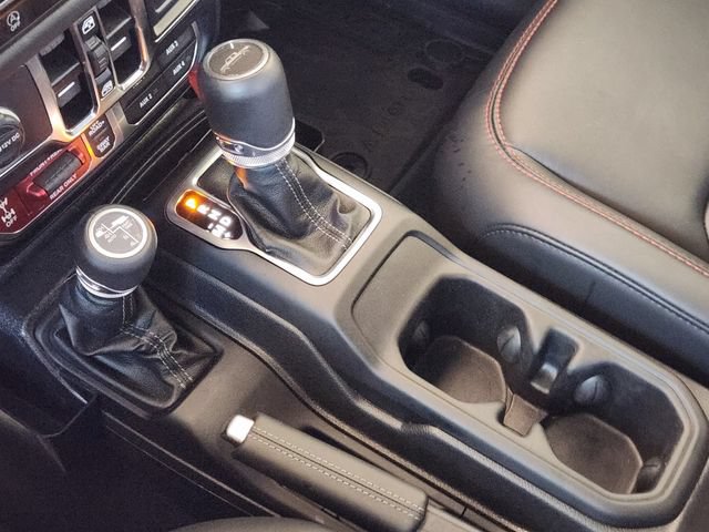 Used 2024 Jeep Gladiator Rubicon AWD/4WD image 22
