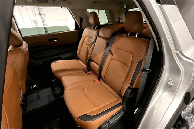 New 2025 Nissan Pathfinder Platinum w/ Lighting Package (N93) image 11