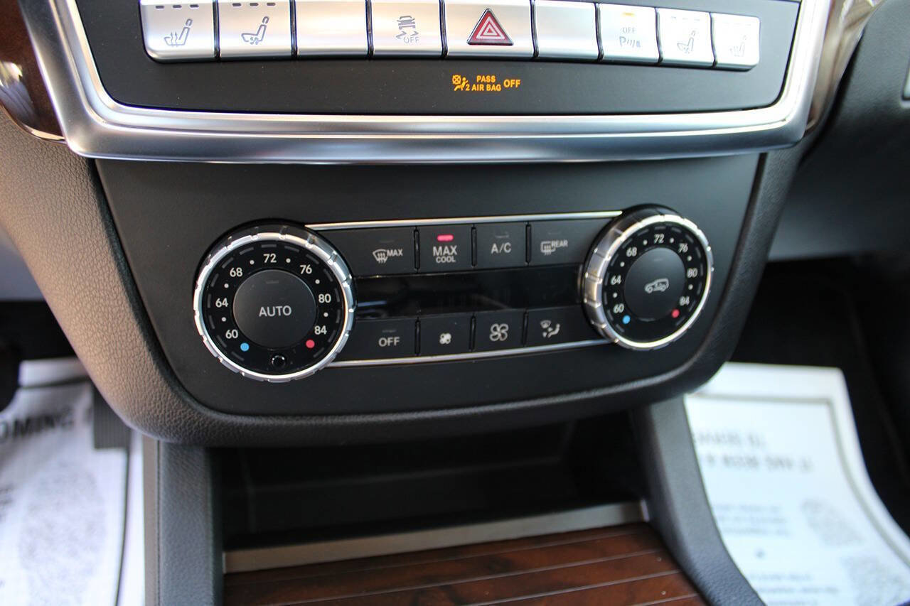 Used 2015 Mercedes-Benz GL 320 BlueTEC 4MATIC image 25
