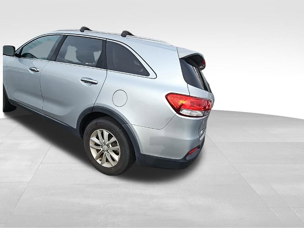 Used 2016 Kia Sorento LX w/ LX Convenience Package image 93