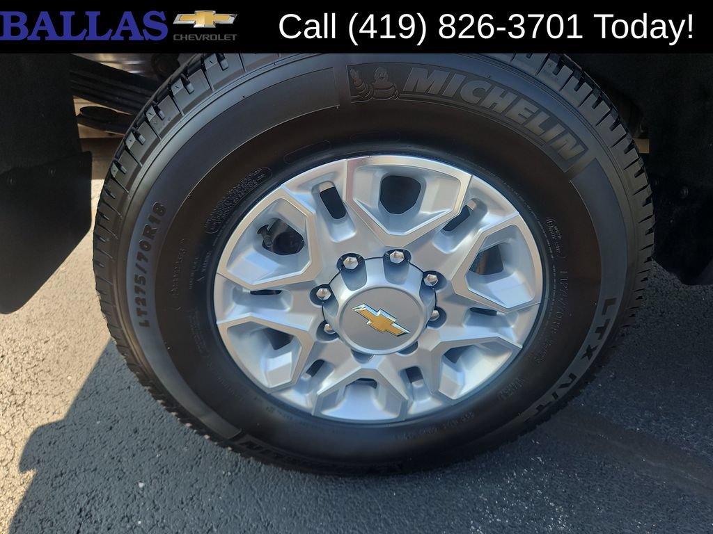 Certified 2025 Chevrolet Silverado 2500 LTZ w/ LTZ Convenience Package AWD/4WD image 29