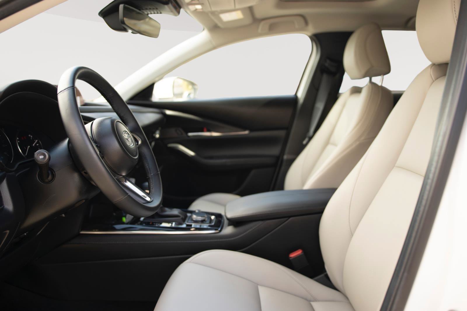 Used 2025 MAZDA CX-30 AWD 2.5 S w/ Preferred Package image 2