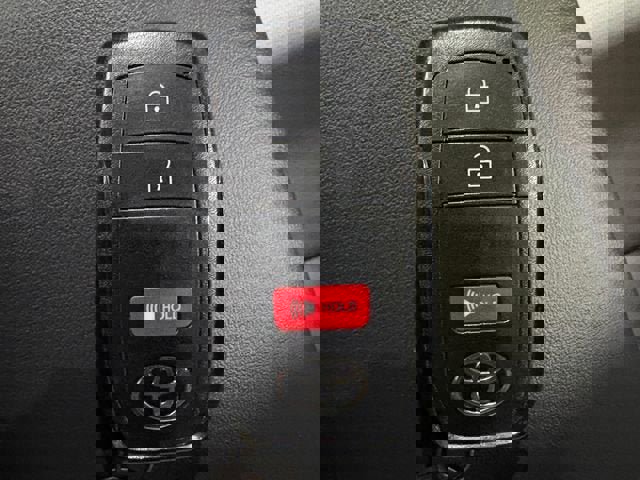 Used 2024 Toyota Prius LE image 14