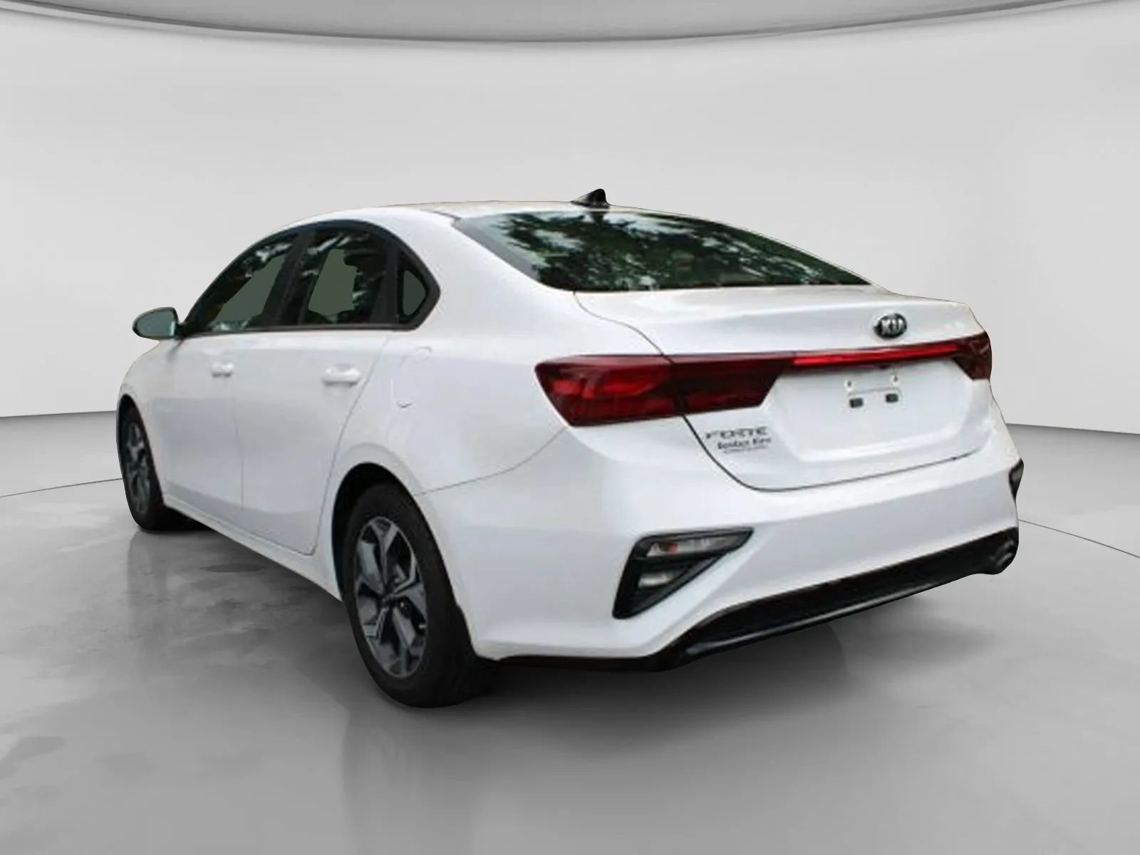 Used 2021 Kia Forte LXS FWD image 5