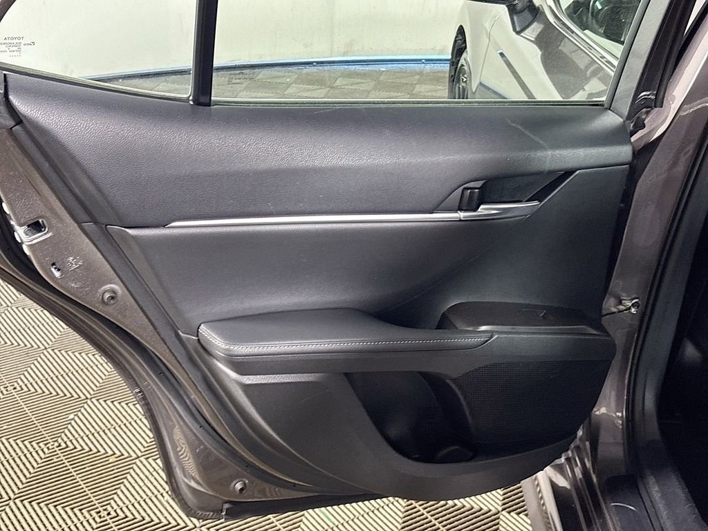 Used 2024 Toyota Camry XSE FWD image 19